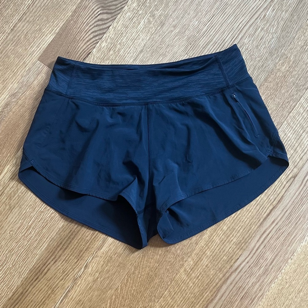 Outdoor Voices Hudson Shorts 2.5 in Large (L) black with adjustable waist